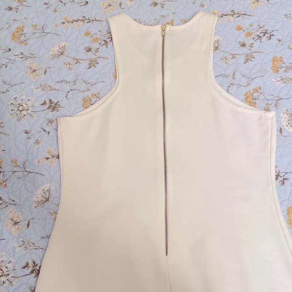 Francesca’s Alya Dress - Picture 4 of 5